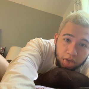 Meet your Posher, Delia